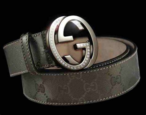 cinturones gucci elegantes.